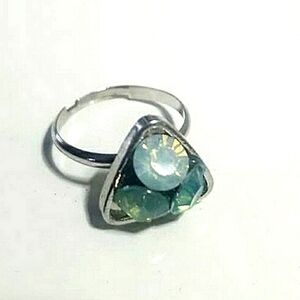 Silver Blue Green Moonstone Ring 🌴